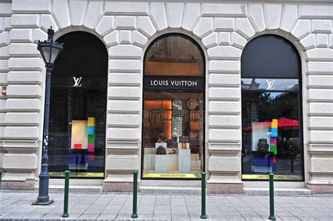 louis vuitton prices in budapest|louis vuitton budapest locations.